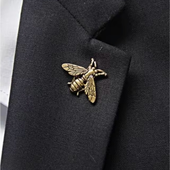 insect bee men and women brooch pin - Picture 1 of 4